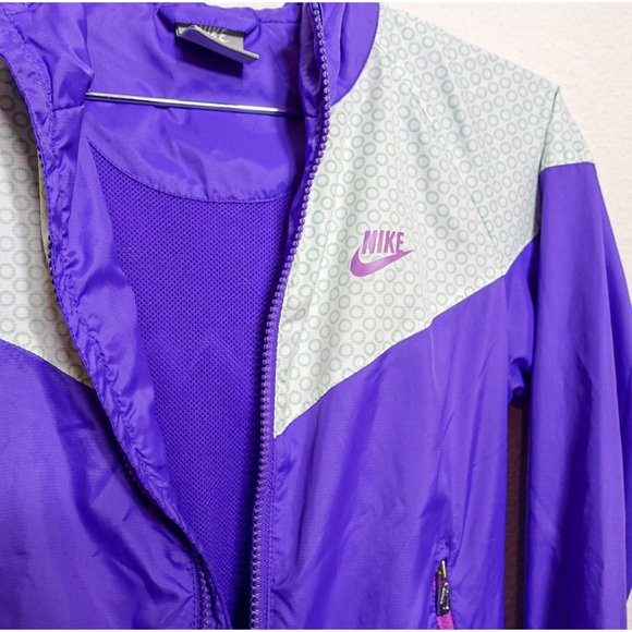 Nike Girls Small Jacket Hooded Windbreaker Purple Full-Zip Athletic Athleisure - Picture 4 of 5